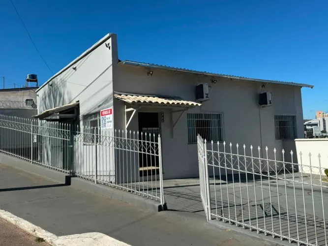 Sala Comercial para Venda em Itaúna, Nogueira Machado, 1 dormitório, 2 banheiros
