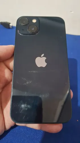 Iphone 13 (leia a descrição)
