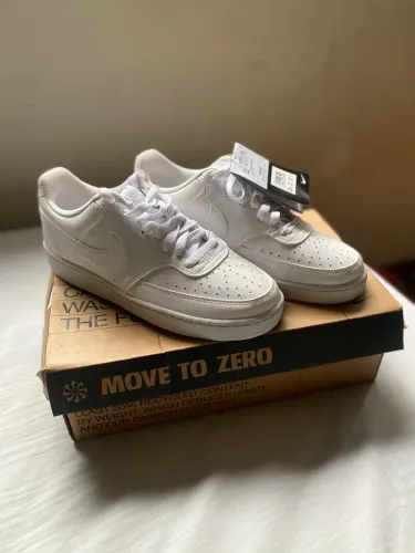 Tênis Court vision Nike branco-edição limitada
