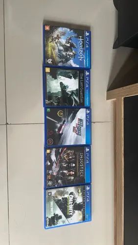 Jogos PS4 originais - lote com 5 jogos