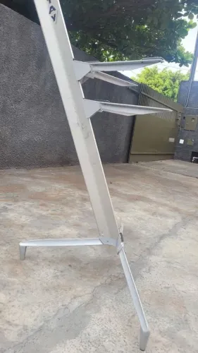 Estante Suporte para Teclado Stay Torre 1300/2