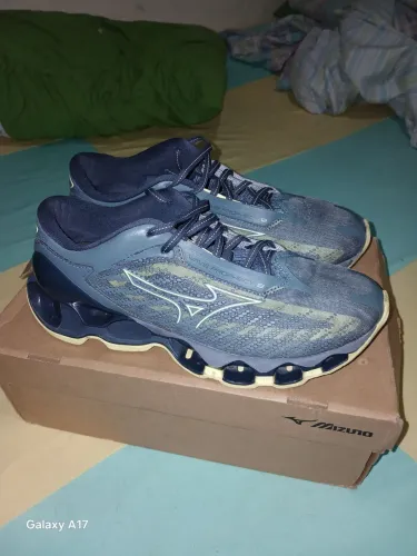 Mizuno Pro 12 