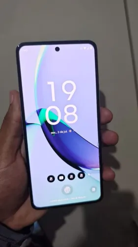 Moto g84 8/256 caixa e carregador...