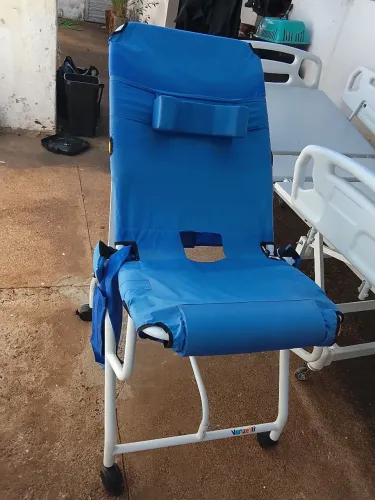 Cadeira de banho Vanzetti capacidade 80 kilos