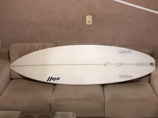 PRANCHA DE SURF ? MODELO JOKER 5'9"