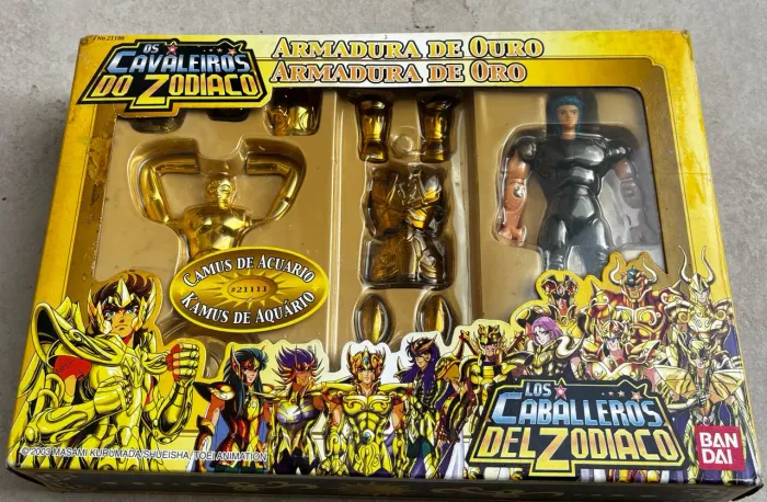 Cavaleiro do zodíaco aquário bandai