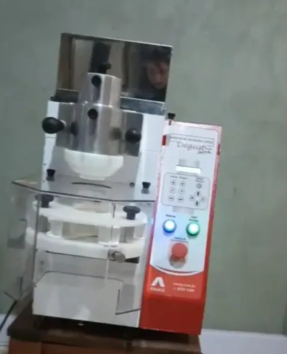 Máquina de salgados 
