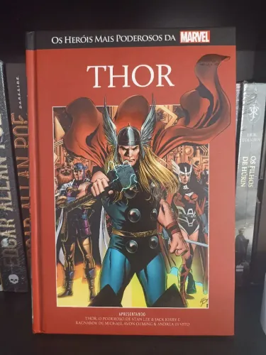 Thor salvat Capa vermelha N° 41