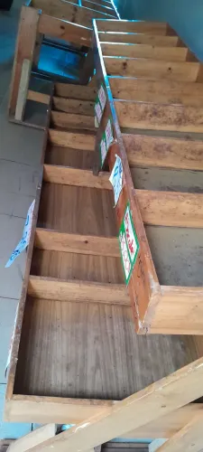 Vendo 2 bancadas para frutaria