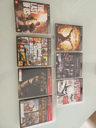 Lote com 7 Jogos Originais para PS3 - God of War, GTA V, The Last of Us e mais