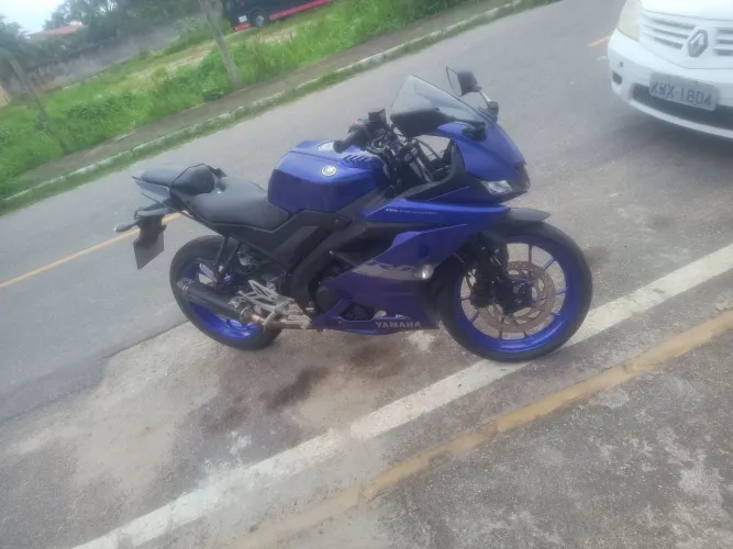 Yamaha r15 vendo ou troco