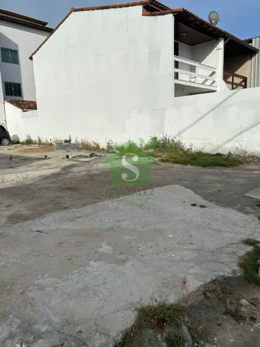Terreno para Aluguel em Área Comercial