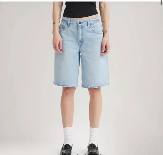 Bermuda Levis jort jeans claro