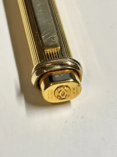 Caneta esferográfica Cartier Must De Cartier dourada Vintage Plauqe com caixa