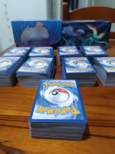 Lote de cartas Pokémon 
