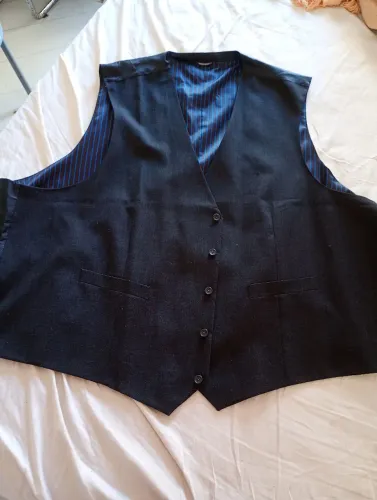 Colete Alfaiataria Navy viscose com forro plus size, nunca foi usado 