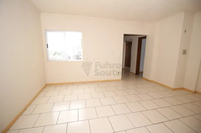 Apartamento no Edifício Montreal próximo as universidades.