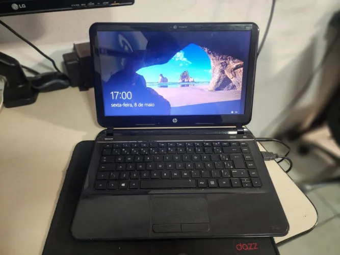 Notebook HP Pavillion i3 6GB RAM 