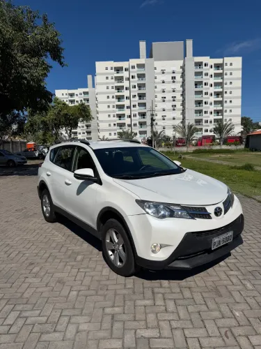 Toyota RAV4 2.0 4X2 16V Aut. 2014