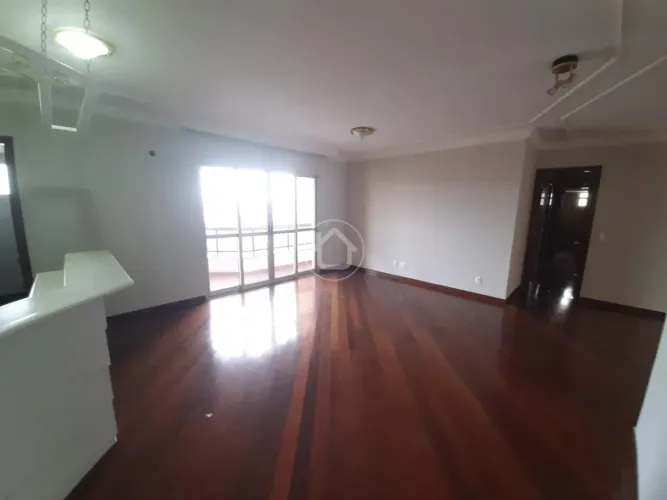 APARTAMENTO COM 4 DORMITORIOS