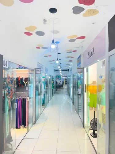 Aluguel de loja comercial em galeria no Shopping na Tijuca/Saens Pena
