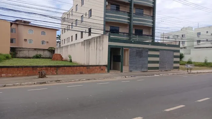 Vendo lote na Israel Pinheiro, perto da Faculdade Univale
