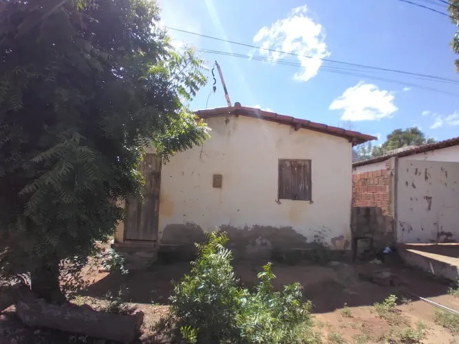 Casa à venda no interior