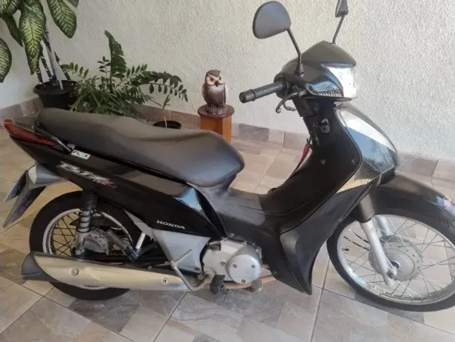 VENDO HONDA BIZ FLEX 2011