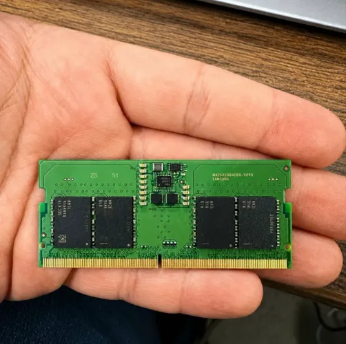 Memória RAM DDR5 OEM SAMSUNG (2 unidades.)