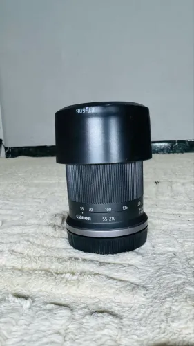 Lente Cânon RF 55-210mm