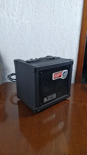 Amplificador para guitarra Joyo DC-15