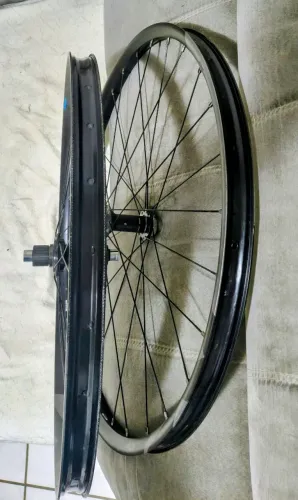 Rodas Shimano XT WH8120 aro 29 boost largura interna 30mm