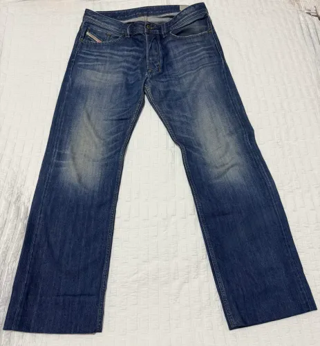 Calça jeans diesel