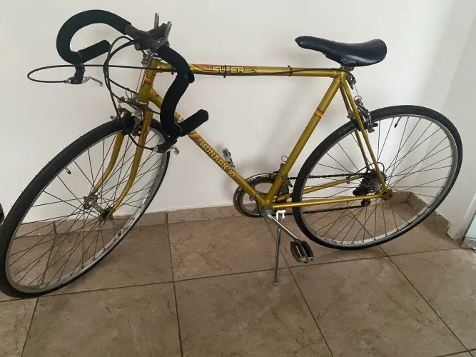 Vendo bicicleta monark super 10