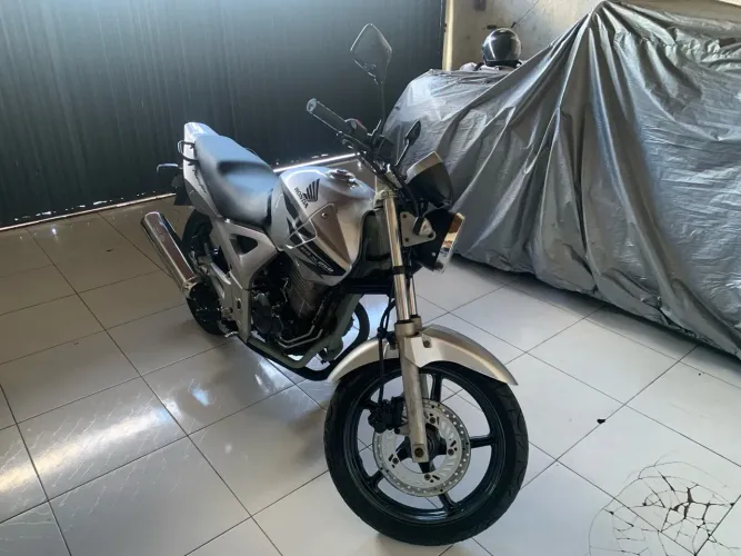 Honda CBX 250 Twister 2007