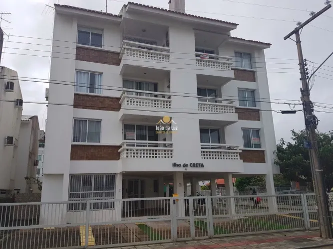 Apartamento à venda na Praia de Canasvieiras