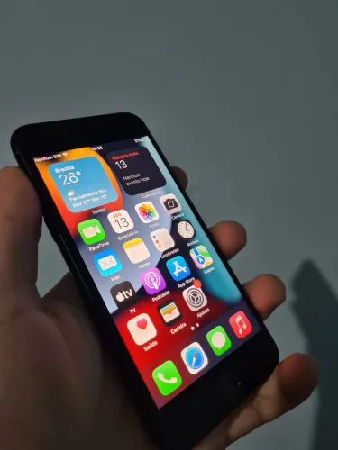 iPhone 7 256 GB + Acessórios - Pronto para Uso