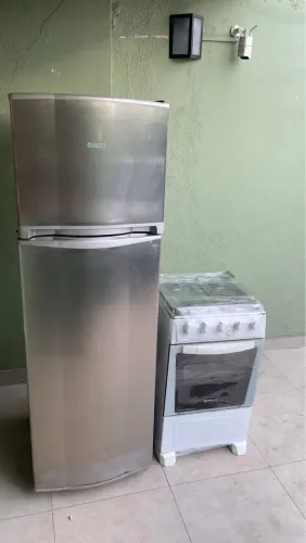 Kit fogão e geladeira usado funcionando