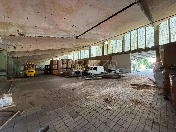 Galpão em condomínio para locação comercial/Industrial, 1424m2, Bairro Santana, São José d