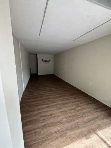 Alugo ponto comercial