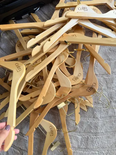 Cabides Madeira Alto Padrão Dourado 