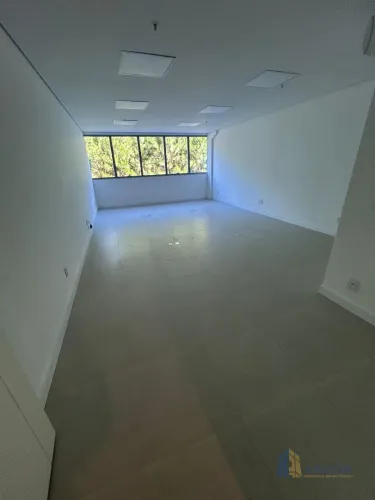Sala Comercial no Square SC, torre Jurerê!