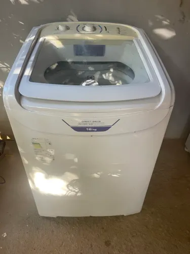 Máquina de lavar Electrolux 16 KG 