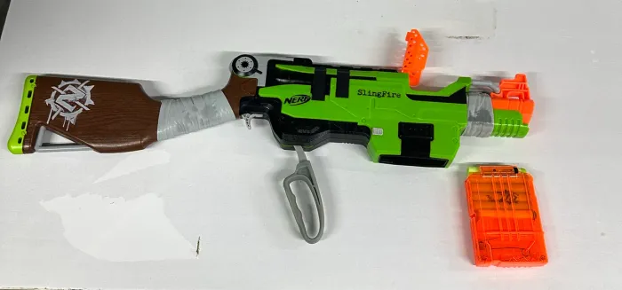 Kit com quatro Original Nerf acompanha dardos