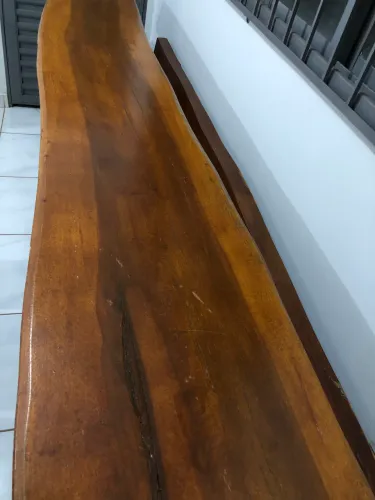 Prancha com bancos rústicos 