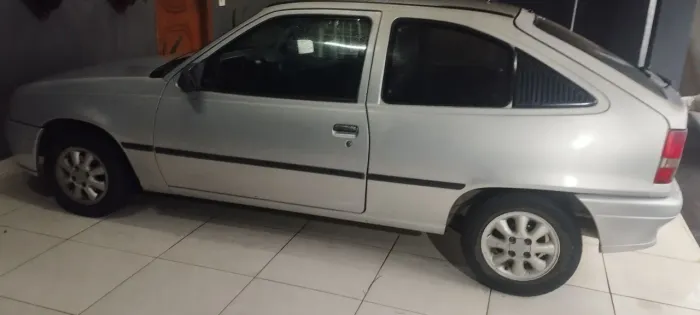 Chevrolet Kadett GL 2.0 MPFI / EFI (álcool) 1998