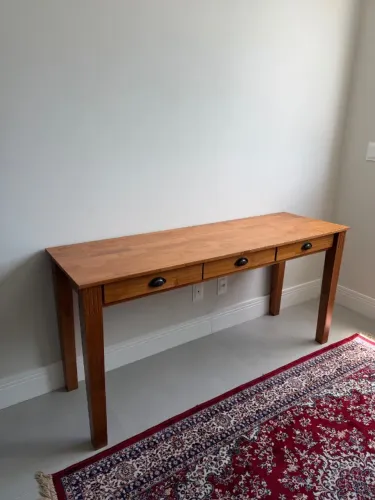 Mesa de Escrivaninha