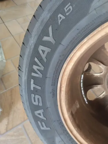 VENDO 1 PNEU NOVO DA MARCA FASTWAY 175 ARO 13.