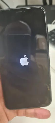 IPHONE XR 64GB