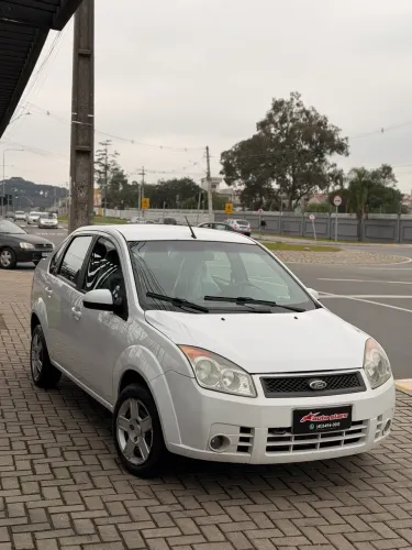 Ford Fiesta Sed. 1.6 8V Flex 4P 2009